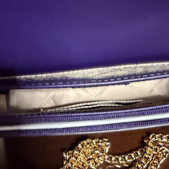 Michael Kors Violet Crossbody Bag - Picture 3 of 7